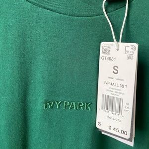 NWT Ivy Park Drop 2 Green Oversized T-Shirt, size Small, SOLD OUT